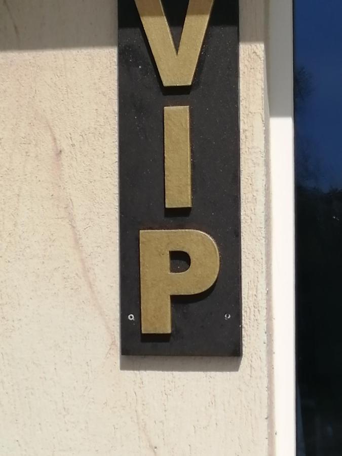הוילה אקהטופול Vip מראה חיצוני תמונה